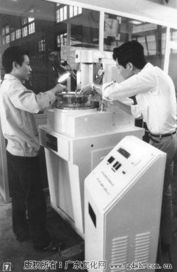 汕頭市吉祥電子設備廠成功制造高精度硅片磨床，引領國產科學儀器新突破